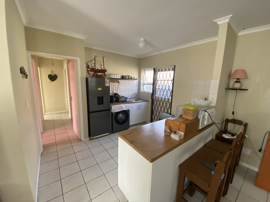 To Let 3 Bedroom Property for Rent in Muizenberg Western Cape